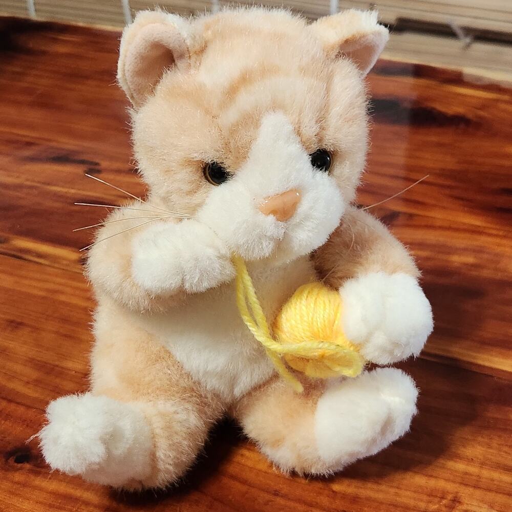 VTG 90s Best Made Toys Orange Kitty Cat Ball Of Yarn Plush Toy Tabby Stuffed